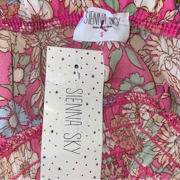 Sienna Sky Floral Tank Top - Picture 8 of 9